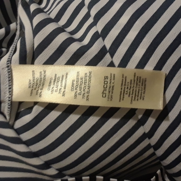 Size 0 chico's black and white pinstripe off-the-shoulder blouse - Picture 9 of 10